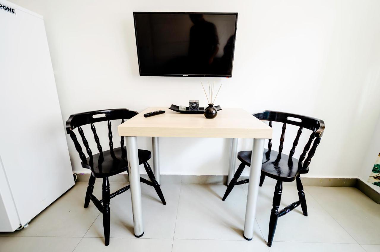 Hera'S Modern Home Arad Buitenkant foto